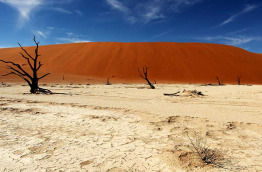 Namibie - Parc national Namib-Naukluft - Desert du Namib - Dunes de Sossusvlei ©Shutterstock, Betsy Labuschagne