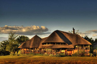 Botswana - Chobe - Desert & Delta Safaris - Chobe Savannah Lodge