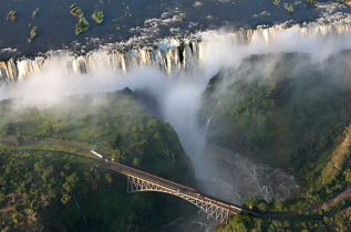 Zimbabwe - Victoria Falls ©Shutterstock, Pierpaolo Romano