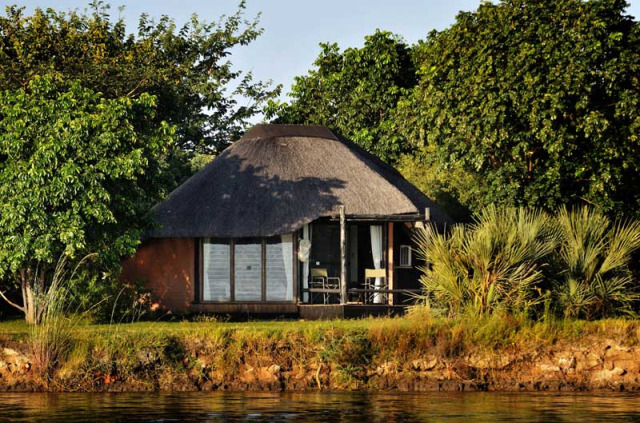 Botswana - Chobe - Desert & Delta Safaris - Chobe Savannah Lodge