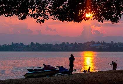 Rwanda - Lake Kivu - Palast Tours