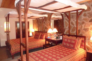 Kenya - Masai Mara - Fig Tree Camp - Lodge room