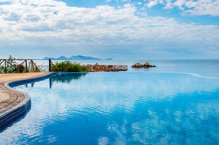 Malawi - Nankoma Island - Blue Zebra Island Lodge - ©Athira Mohan