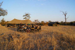 Zimbabwe - Hwange National Park - camp mobile Kazuma Trails