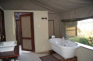 Zimbabwe - Hwange National Park - The Hide Safari Camp - tente deluxe