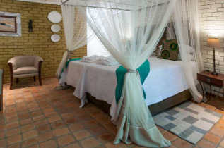 Zimbabwe - Chutes Victoria - Bayete Guest Lodge