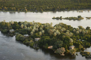 Zimbabwe - Chutes Victoria - Victoria Falls River Lodge